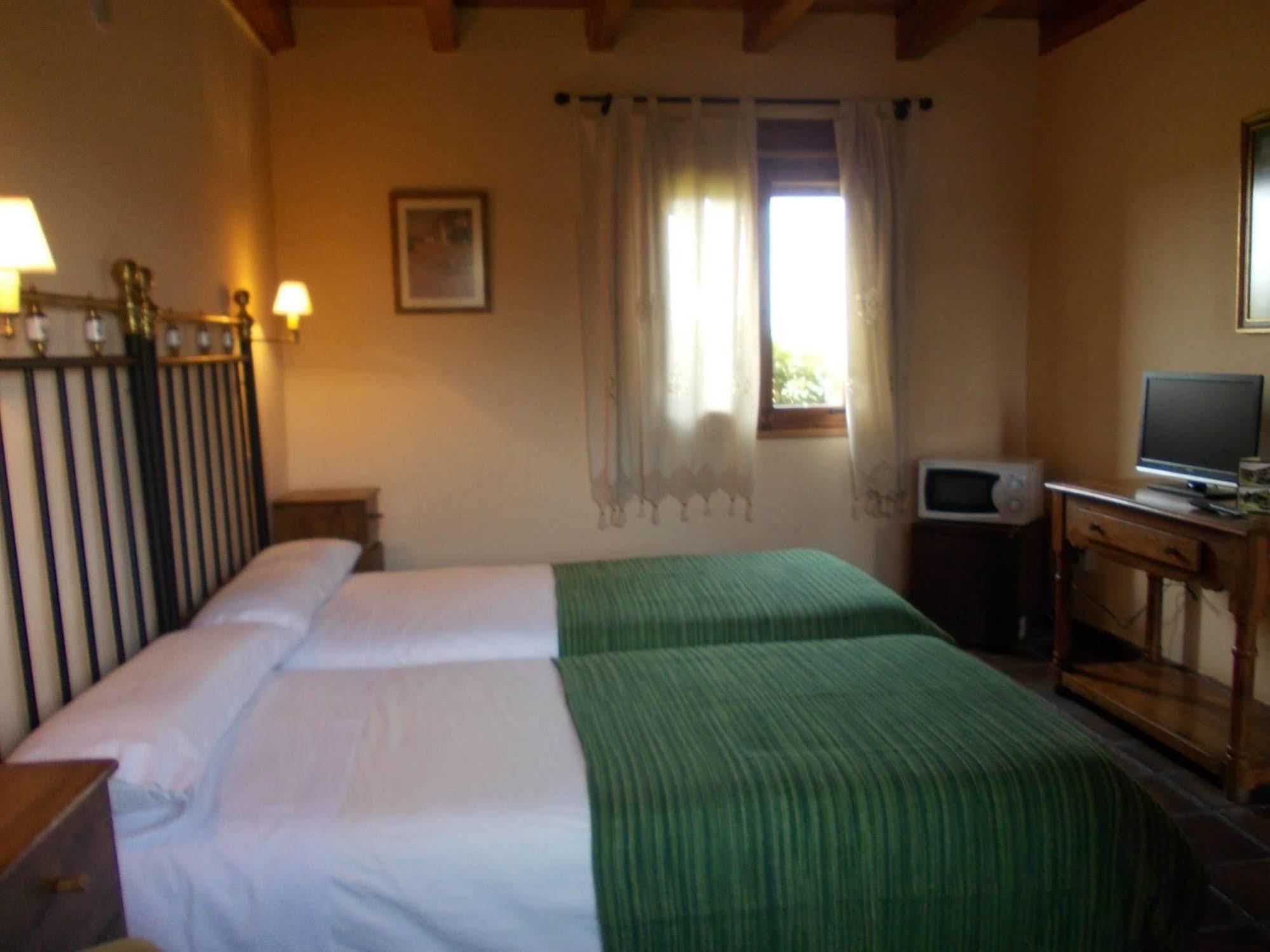 Hotel Los Rastrojos Aranda de Duero Zewnętrze zdjęcie