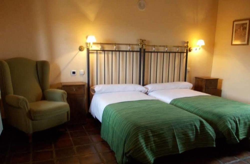 Hotel Los Rastrojos Aranda de Duero Zewnętrze zdjęcie